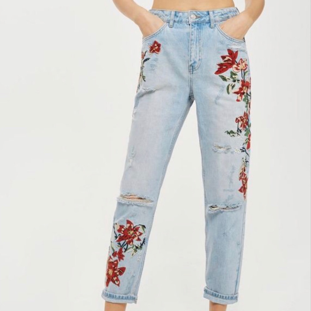 MOTO TopShop Flower Embroidered Mom Jeans